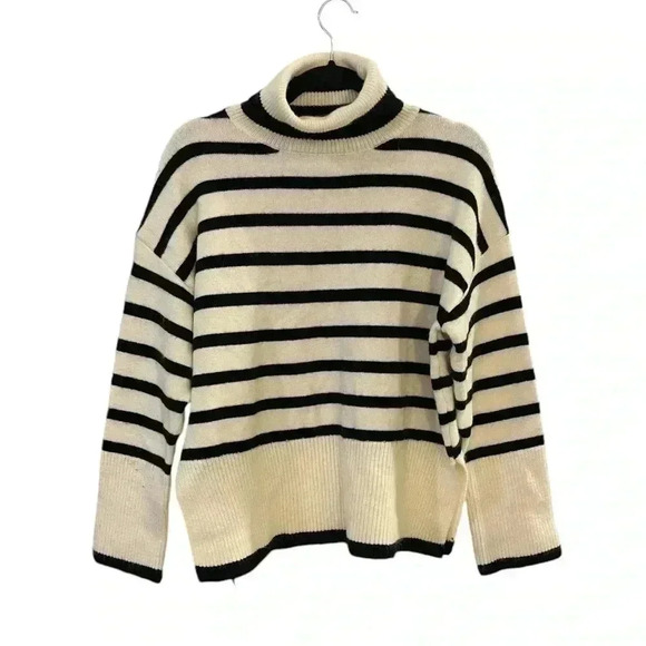 Turtleneck sweater cream and black stripe wool blend - Picture 1 of 10
